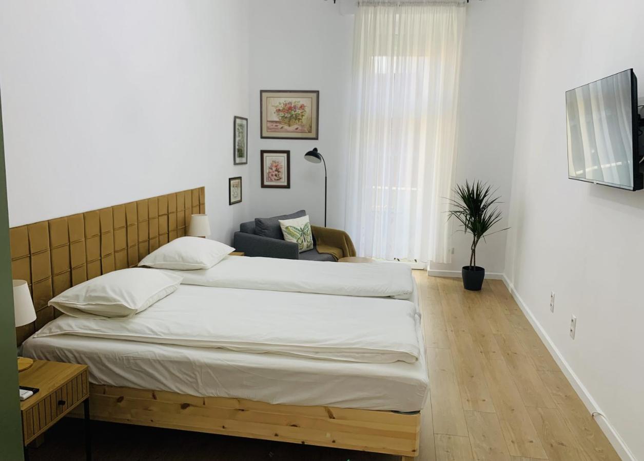 Margaret Boulevard Apartment - With Balcony Budapeste Exterior foto